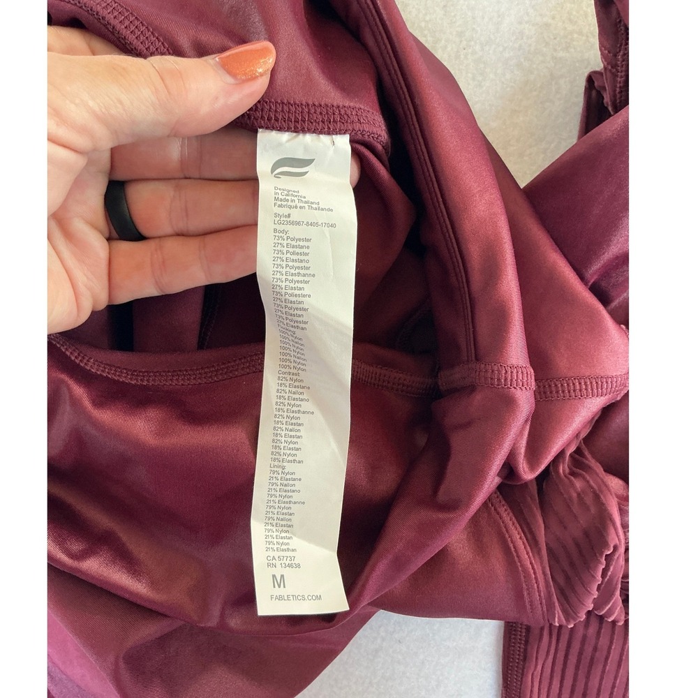 Fabletics Moto Leggings Women Medium Burgundy Ribbed High Waisted LG2356967-8405 - Picture 3 of 7